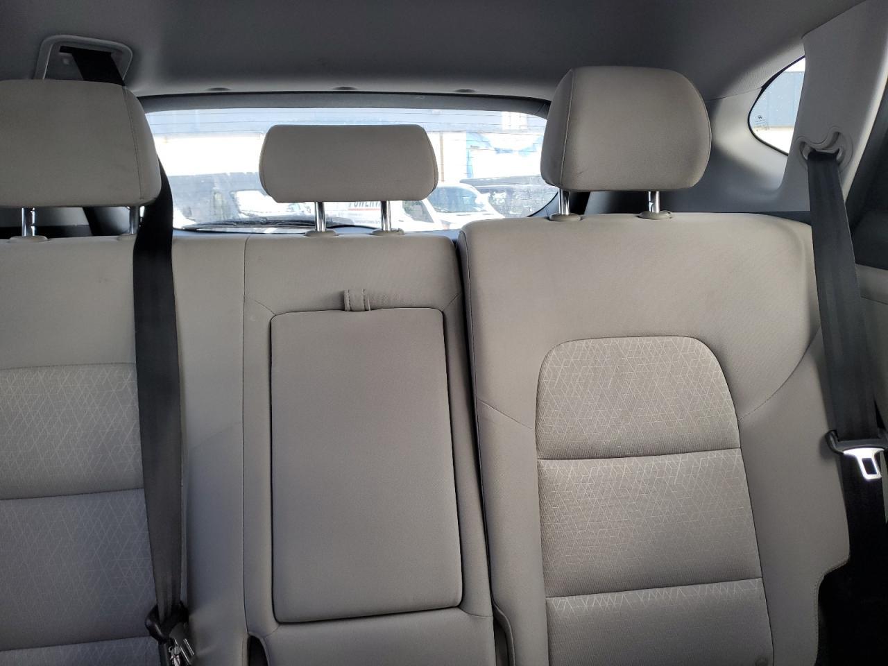 2017 Hyundai Tucson - Image 10