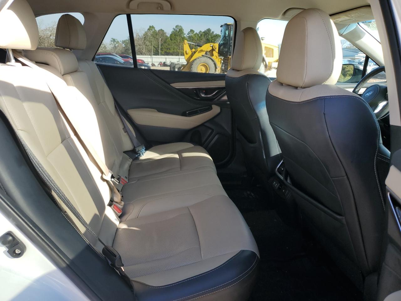 2021 Subaru Outback - Image 11