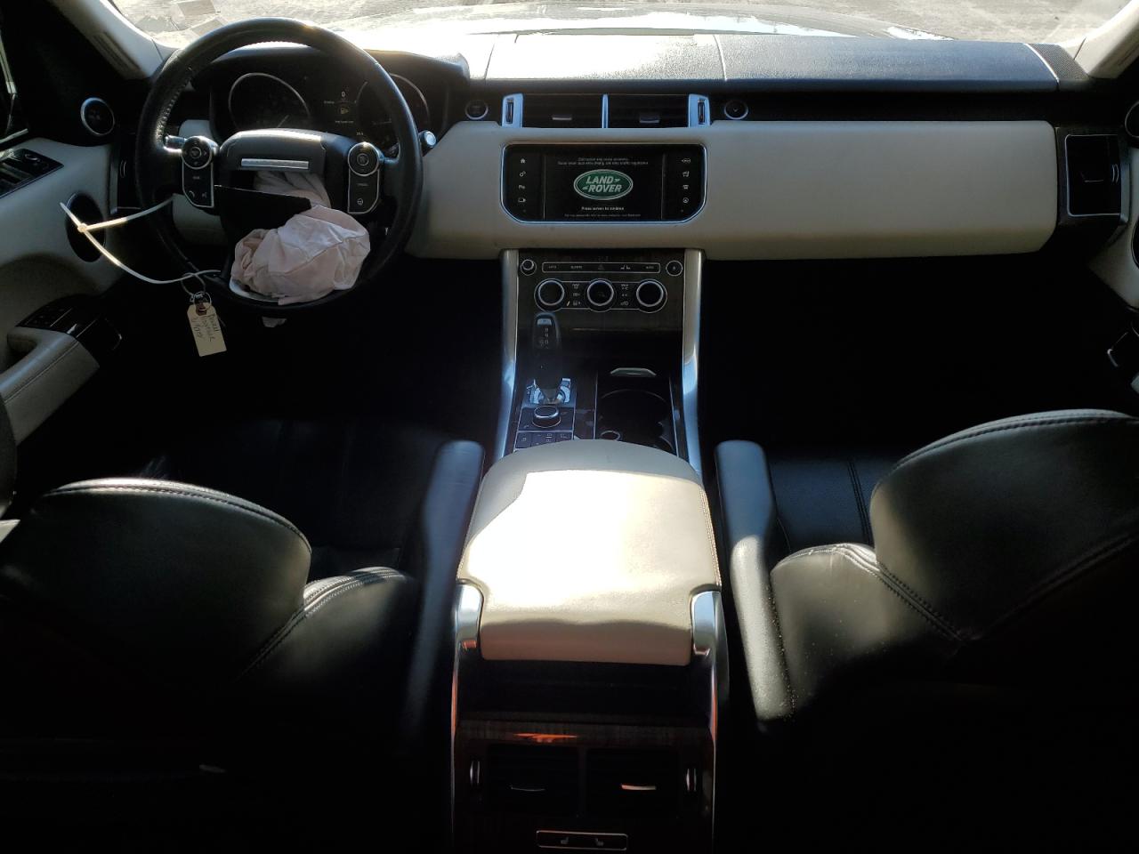 2016 Land Rover Range Rover - Image 8