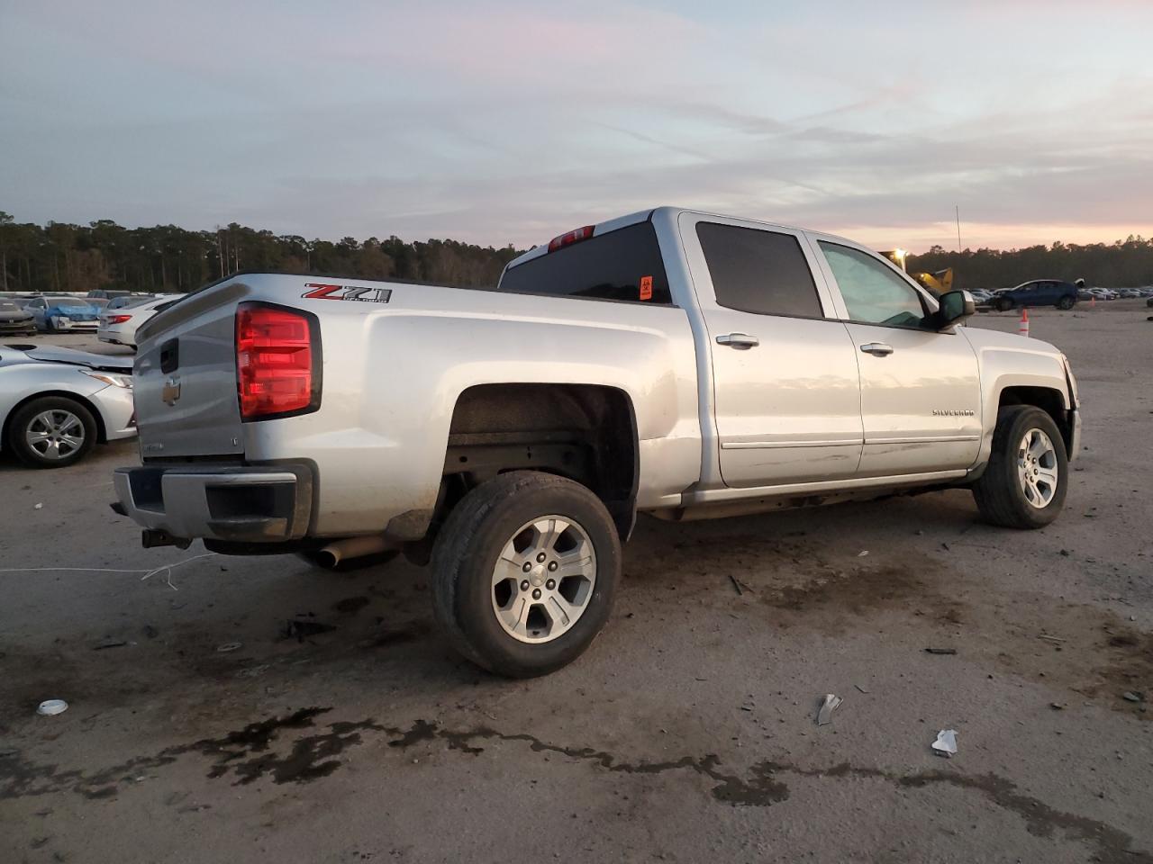 2018 Chevrolet Silverado - Image 3