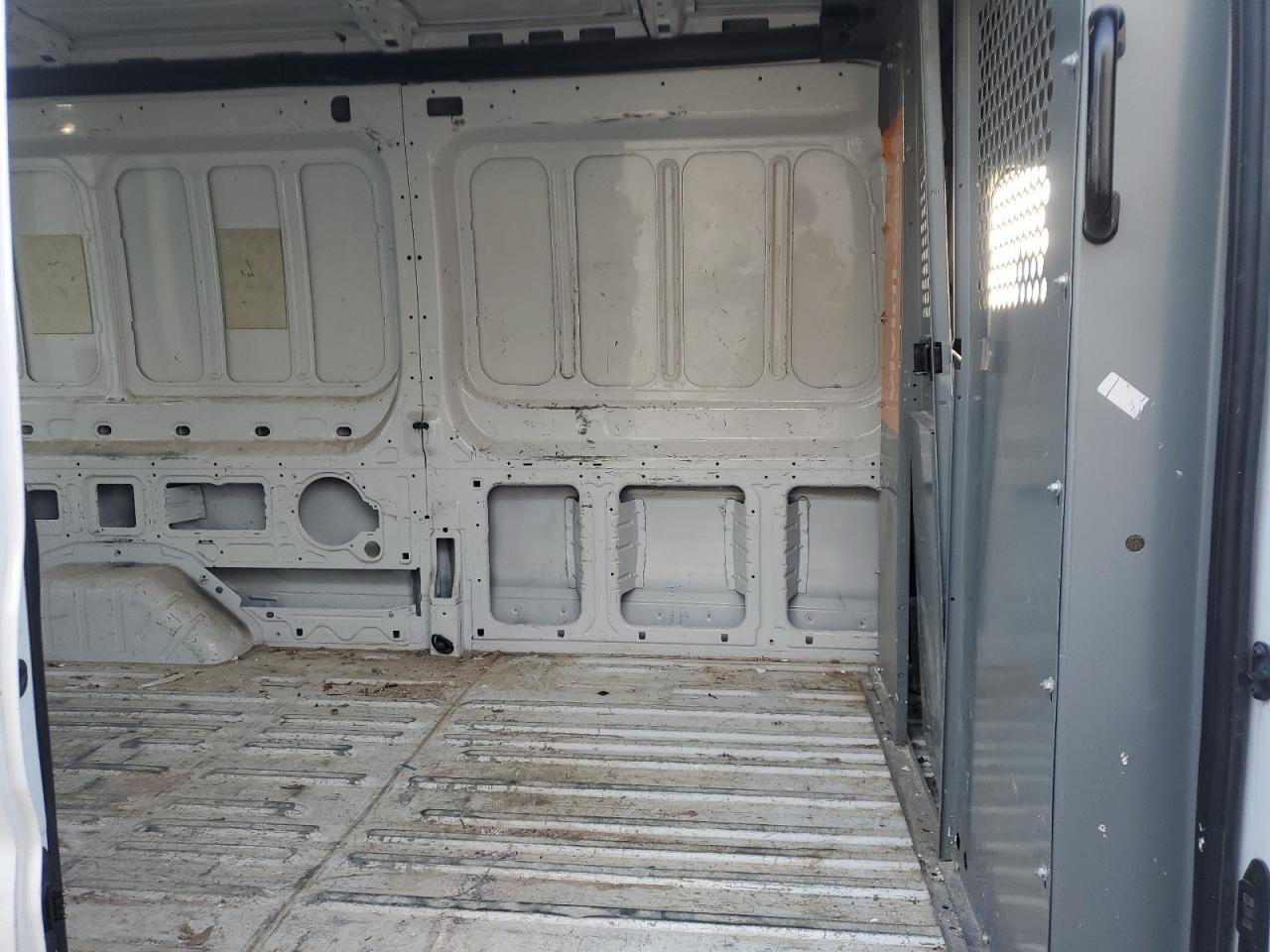 2018 Ford Transit - Image 11