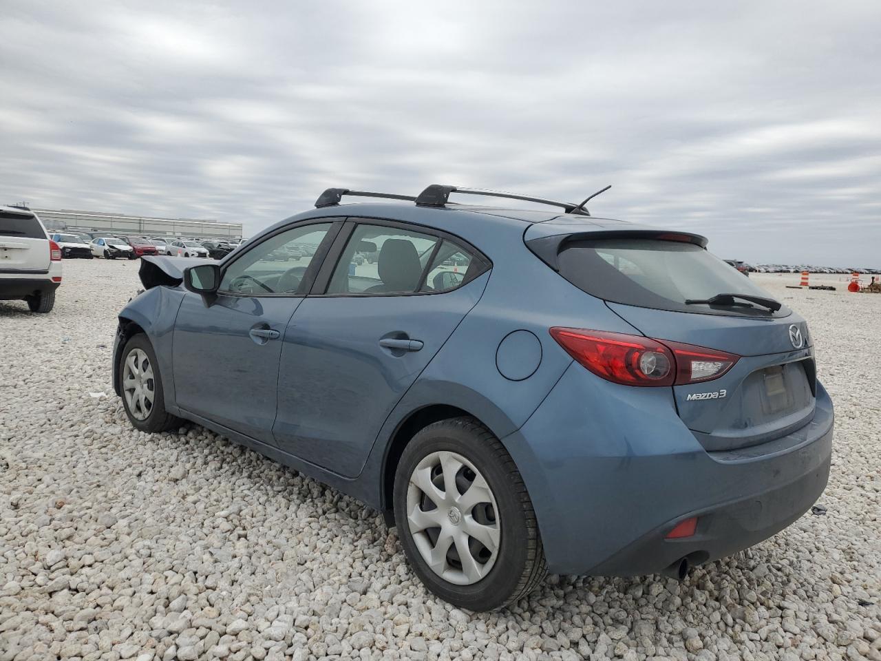 2016 Mazda 3 - Image 2