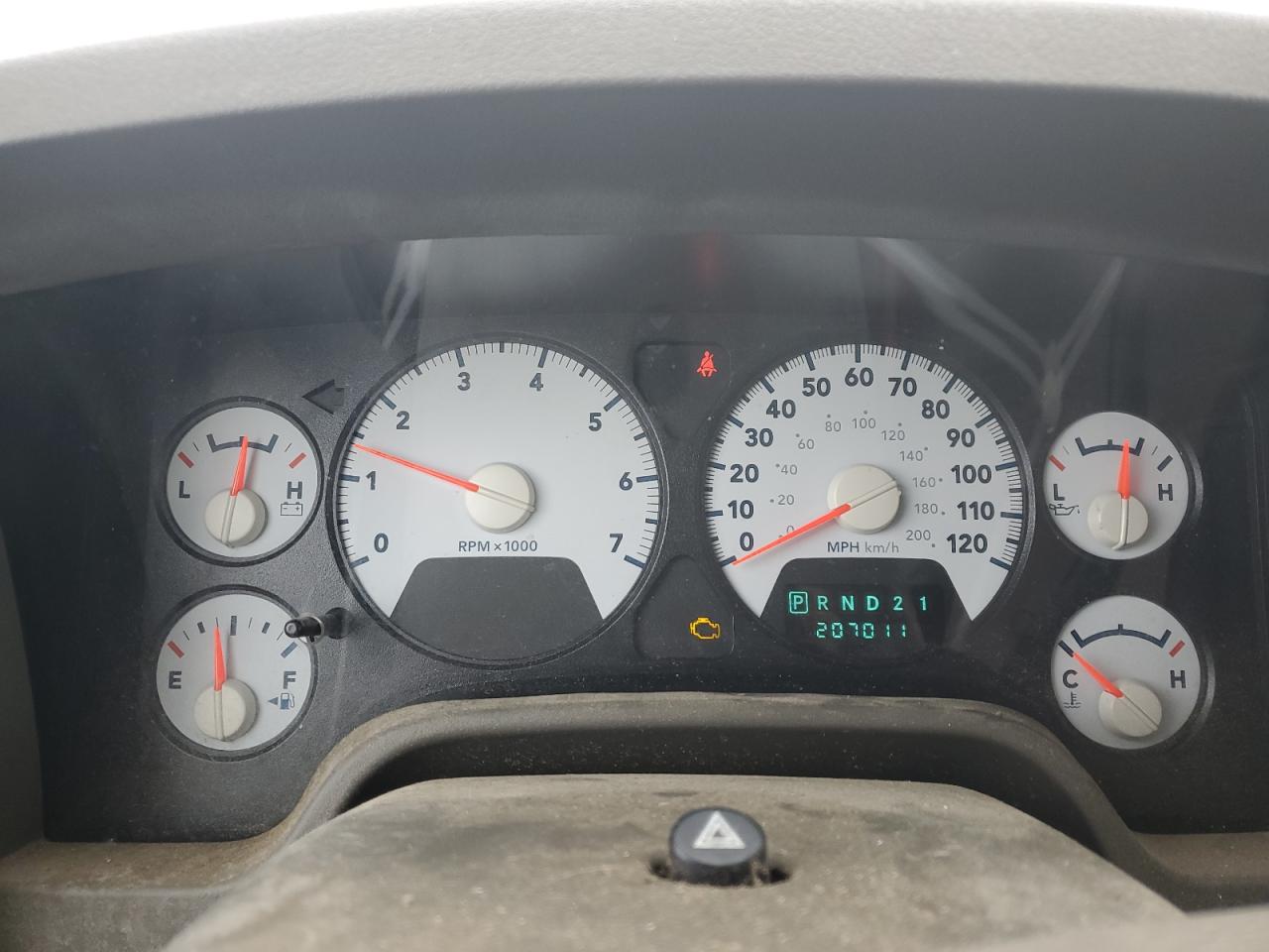 2008 Dodge RAM - Image 9