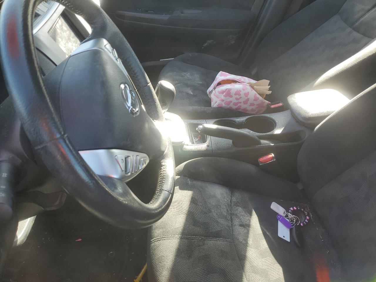 2013 Nissan Sentra - Image 7