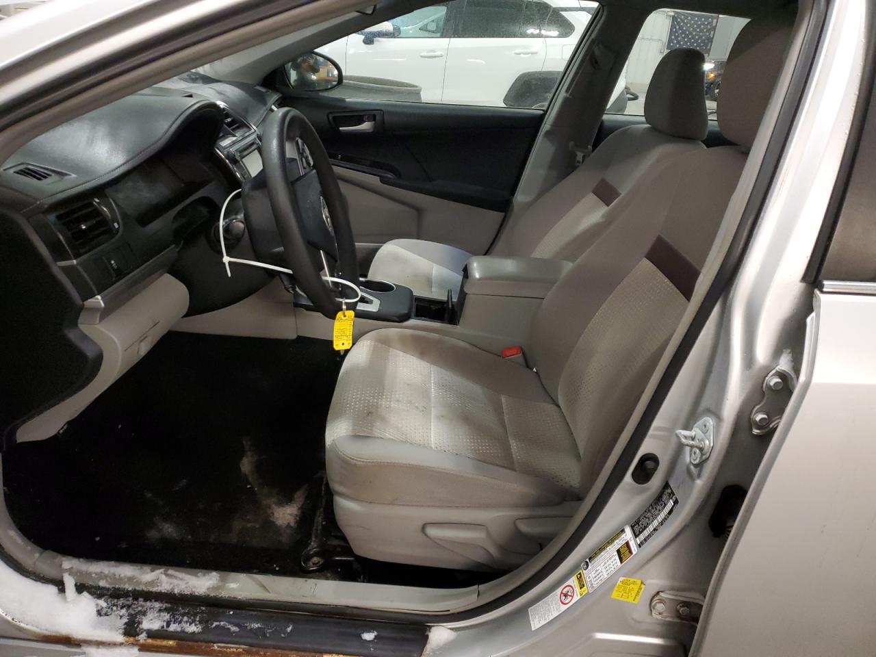 2012 Toyota Camry - Image 7