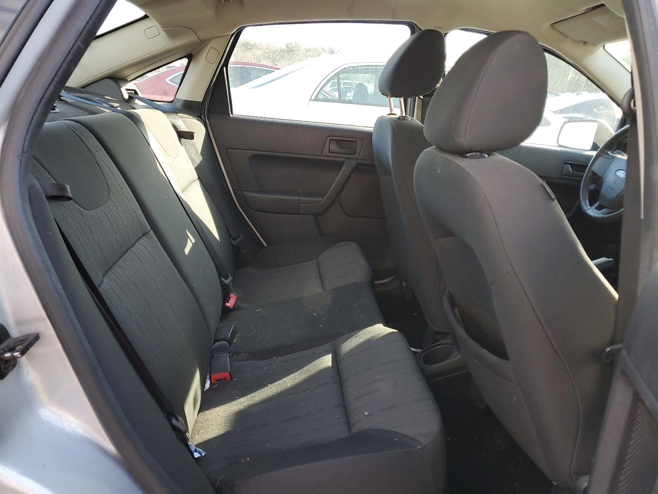 2008 Ford Focus - Image 10