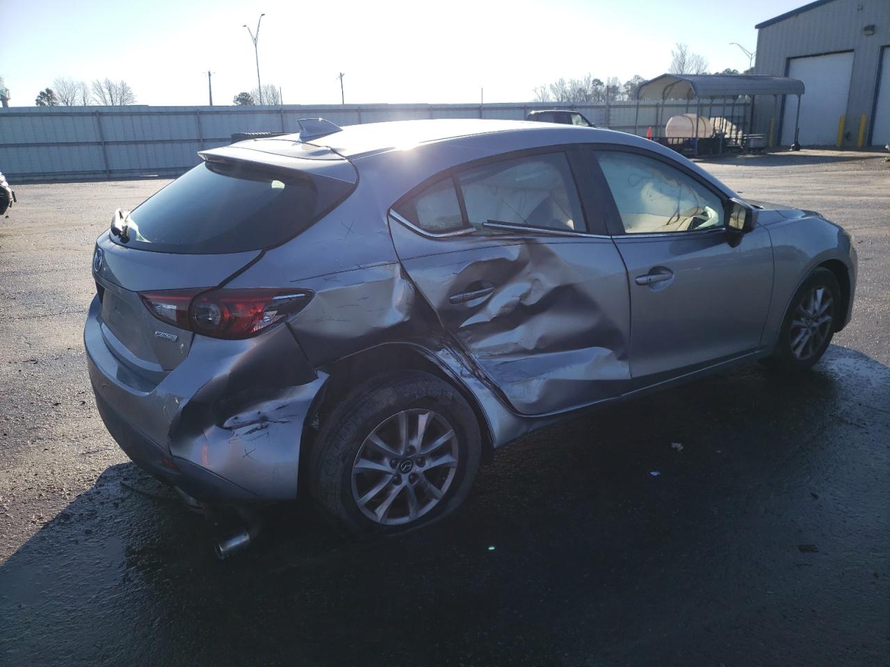 2016 Mazda 3 - Image 3