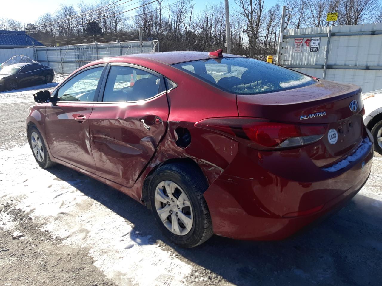 2016 Hyundai Elantra - Image 2