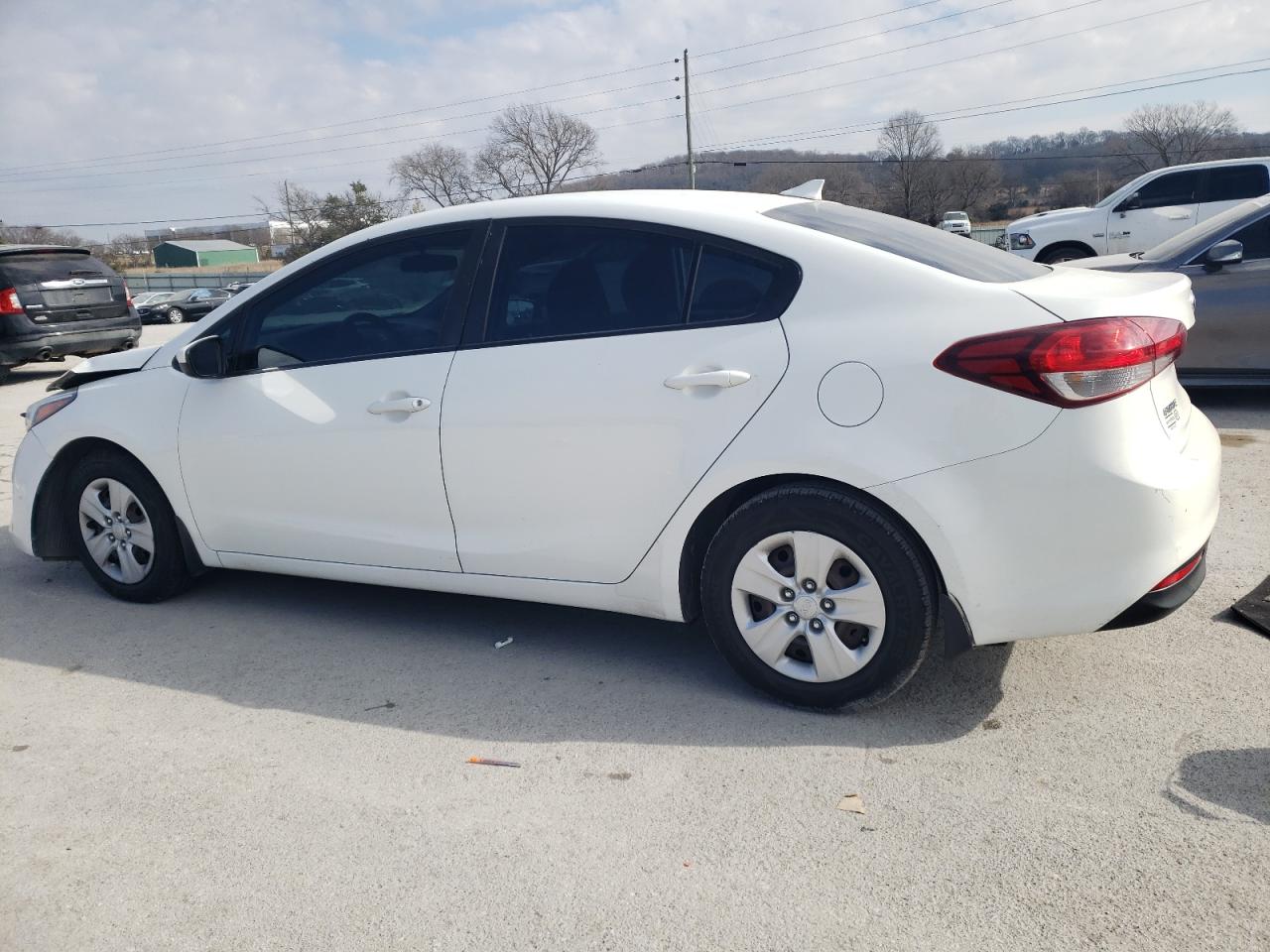 2017 Kia Forte - Image 2