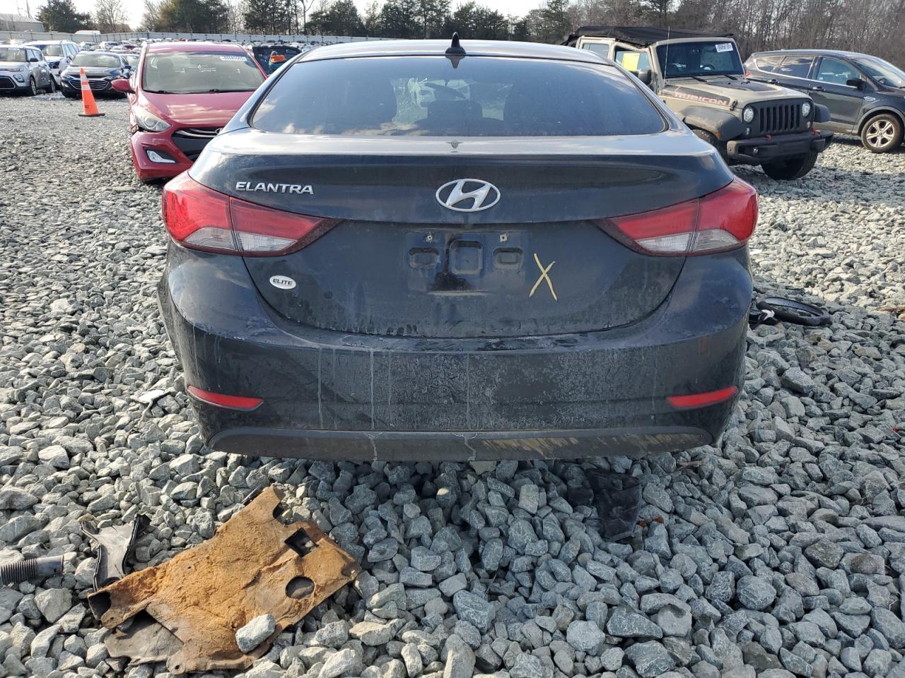 2015 Hyundai Elantra - Image 6