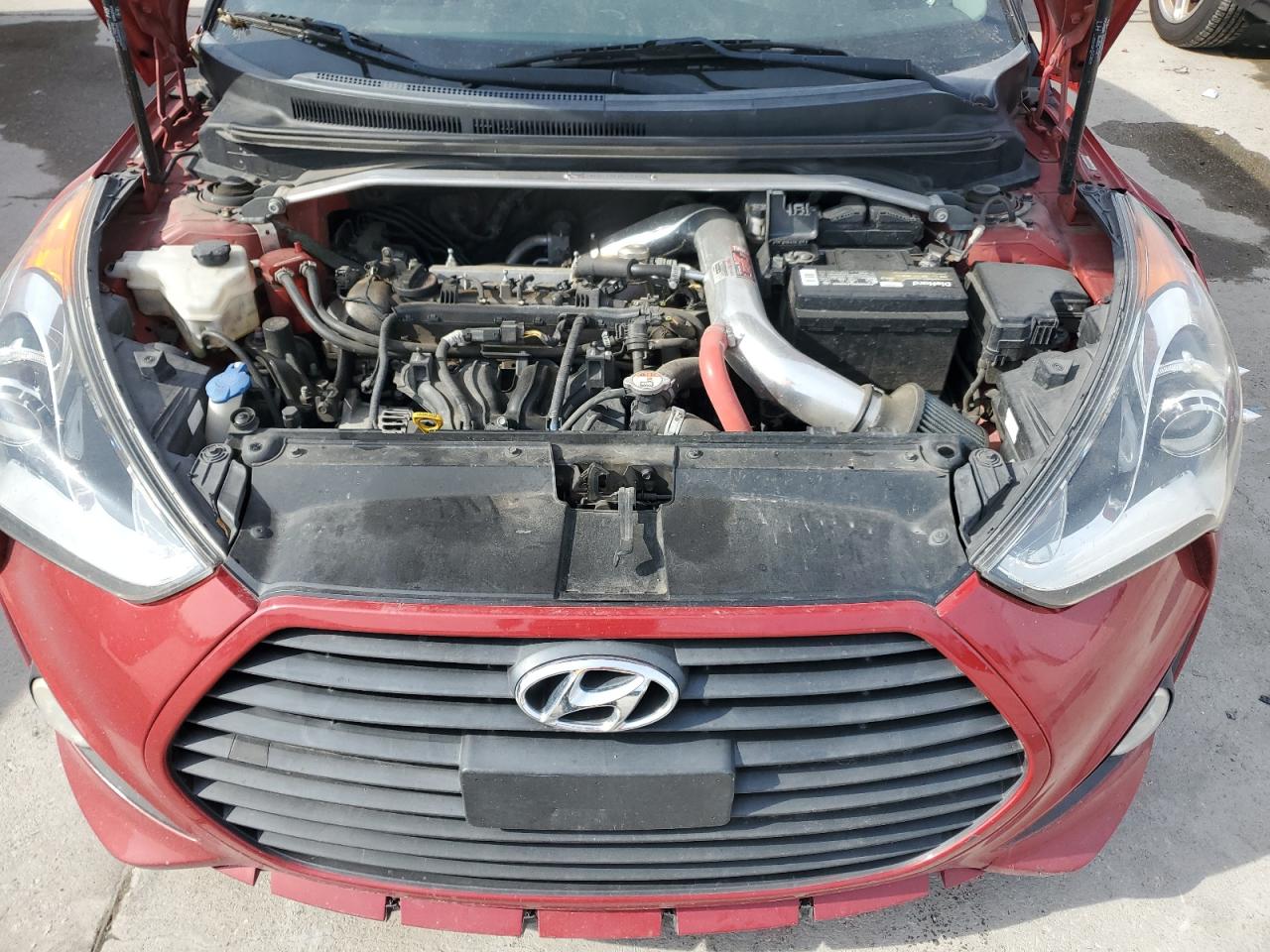 2015 Hyundai Veloster - Image 11