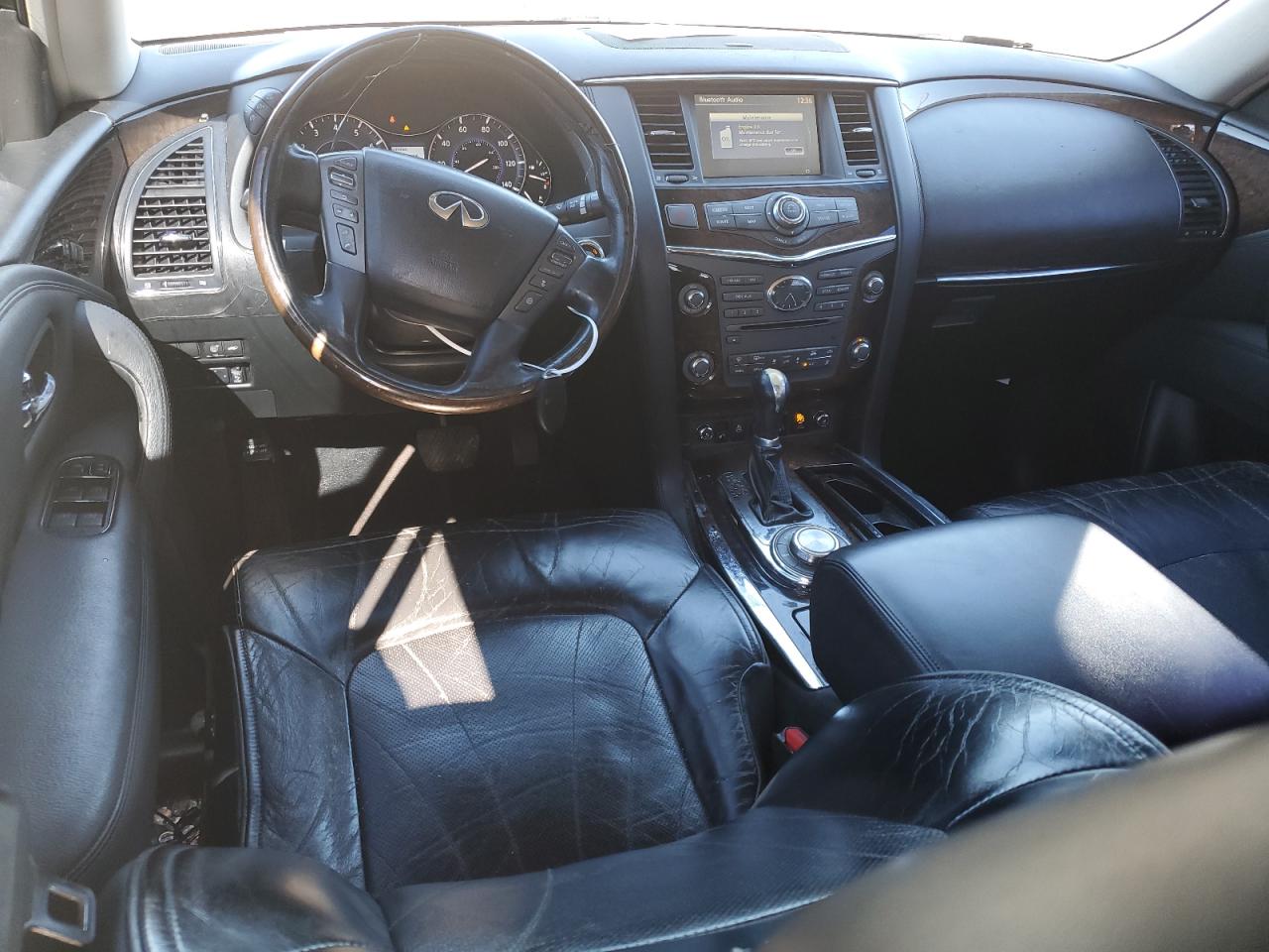 2011 Infiniti QX56 - Image 8