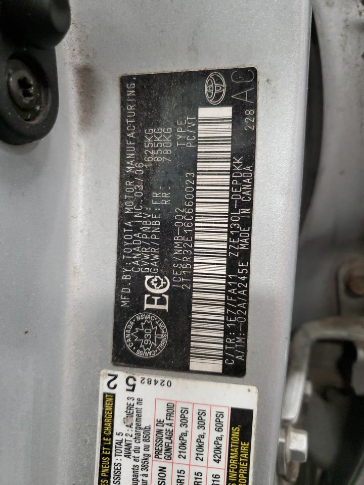 2006 Toyota Corolla - Image 12