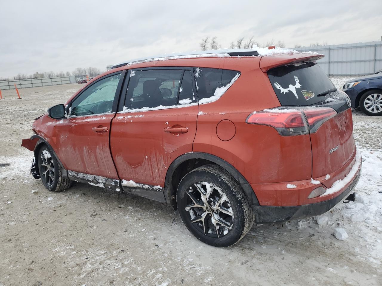 2016 Toyota RAV 4 - Image 2
