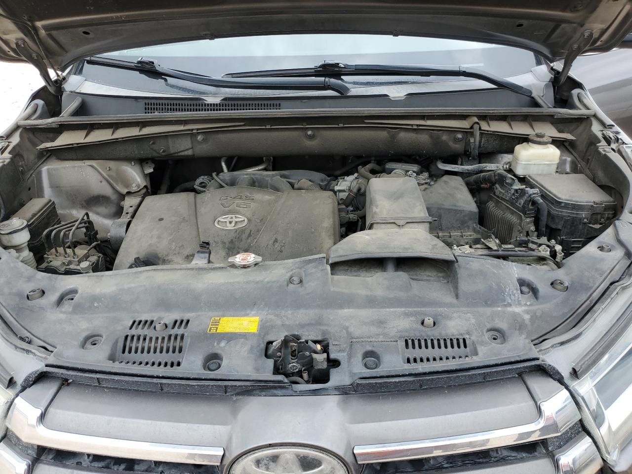 5TDYZRFH8JS240437 TOYOTA HIGHLANDER 2018