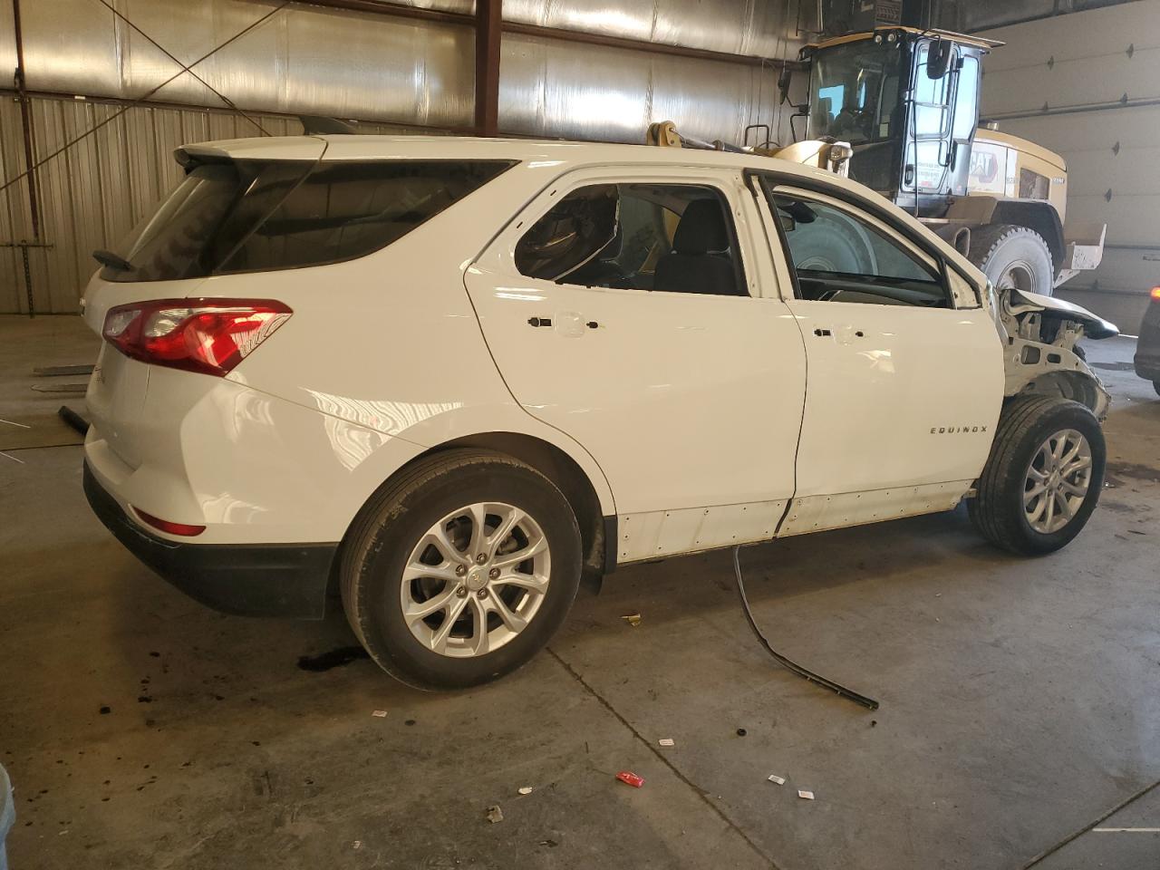 2020 Chevrolet Equinox - Image 3