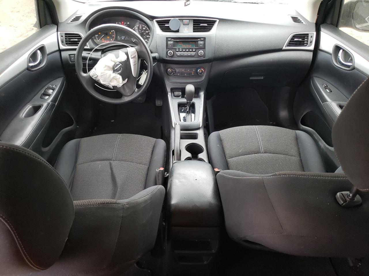 2016 Nissan Sentra - Image 8