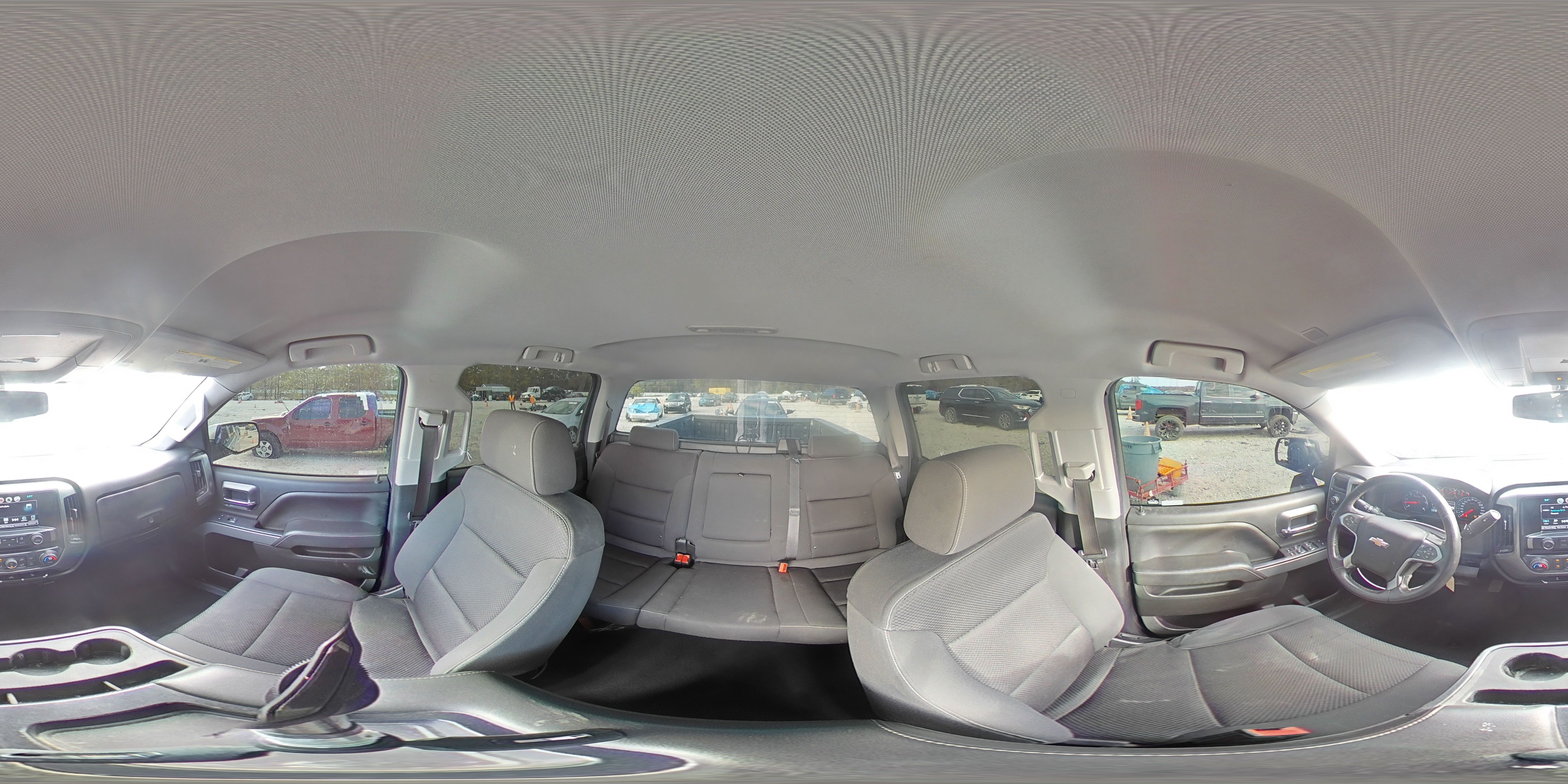 2018 Chevrolet Silverado - Image 14