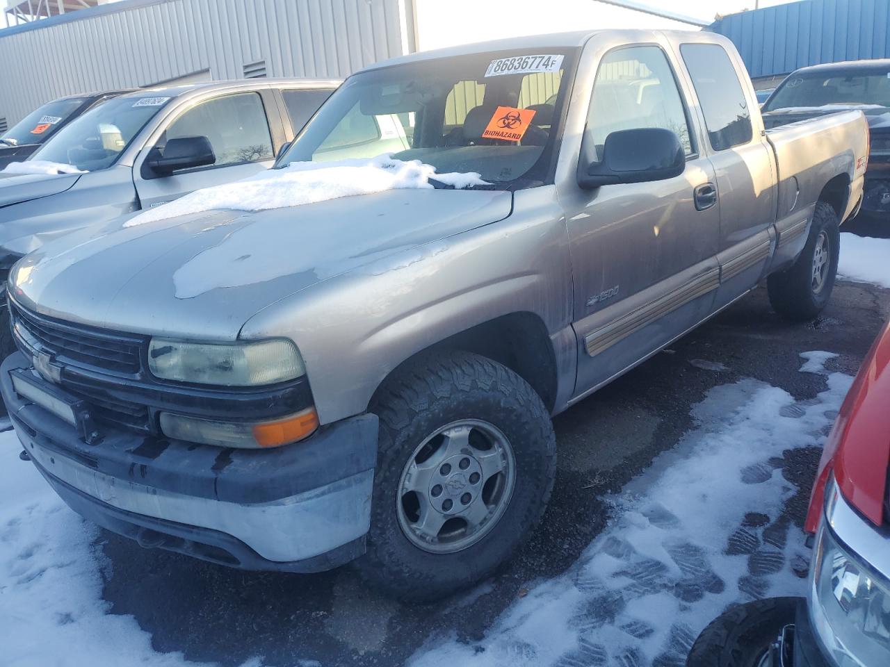 2001 Chevrolet Silverado - Image 1