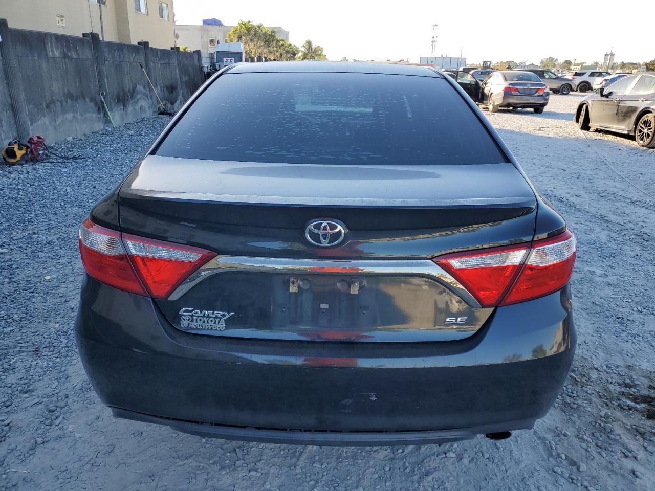 VIN 4T1BF1FK3GU553147 2016 TOYOTA CAMRY no.6