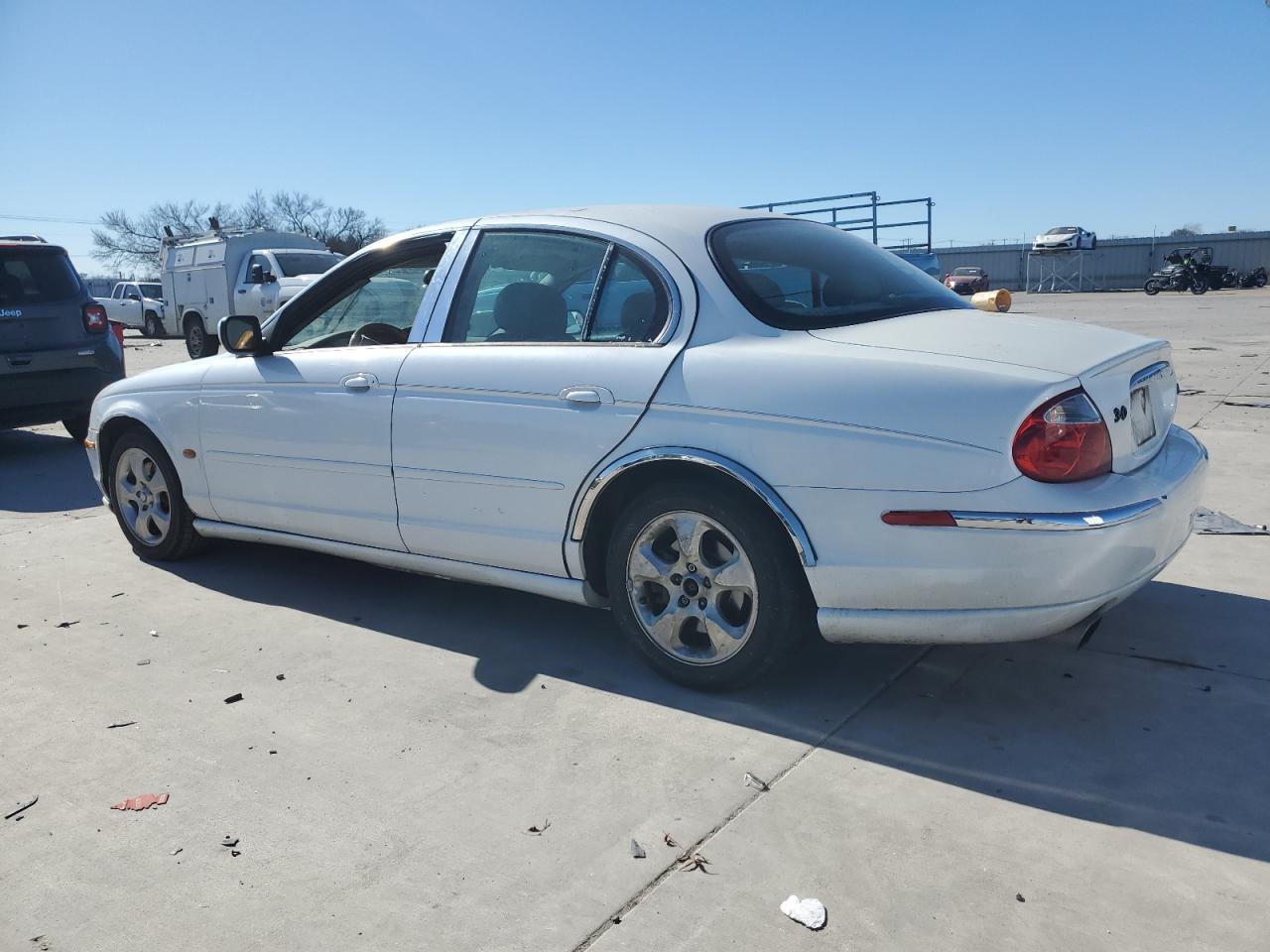 2000 Jaguar S-Type - Image 2