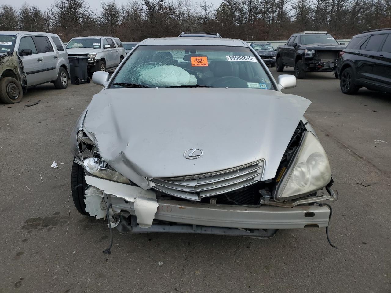 2002 Lexus ES - Image 5