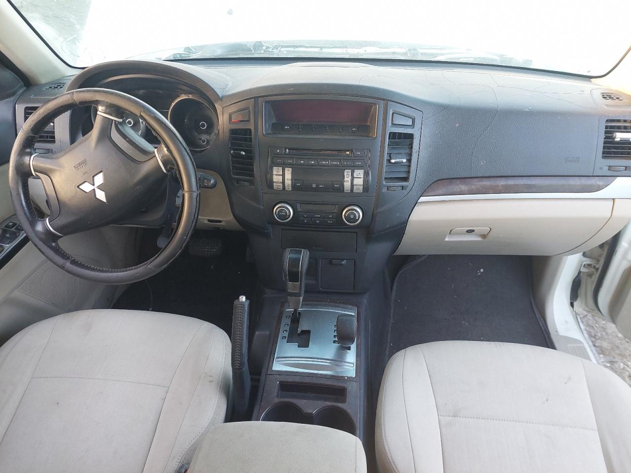 JMYLRV95WDJ700790 - 2013 Mitsubishi Pajero - #42265195