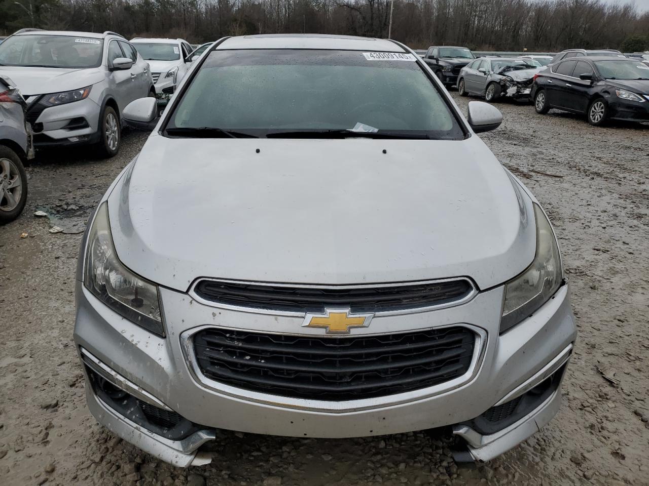 2015 Chevrolet Cruze - Image 5