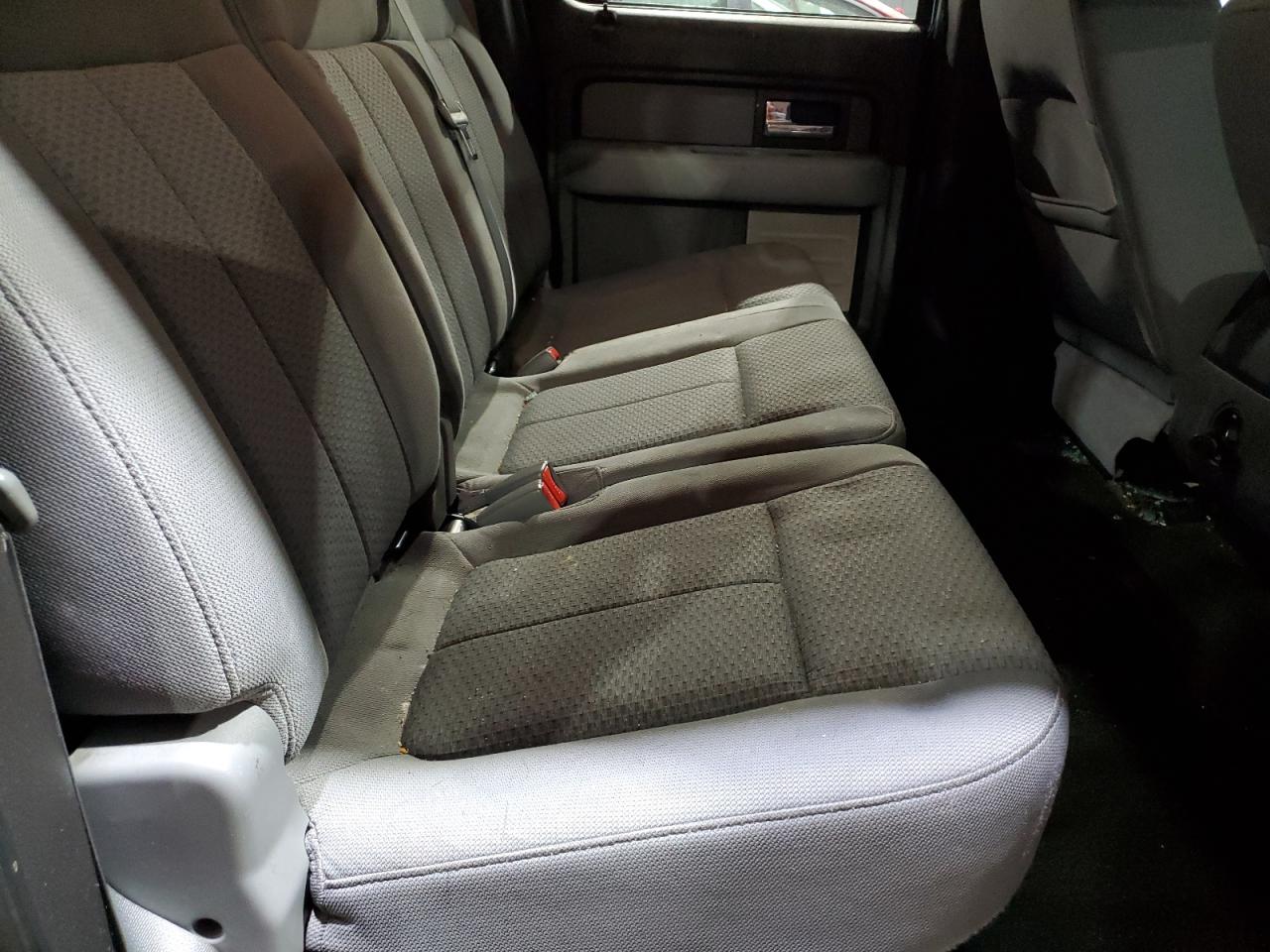 2013 Ford F-150 - Image 11