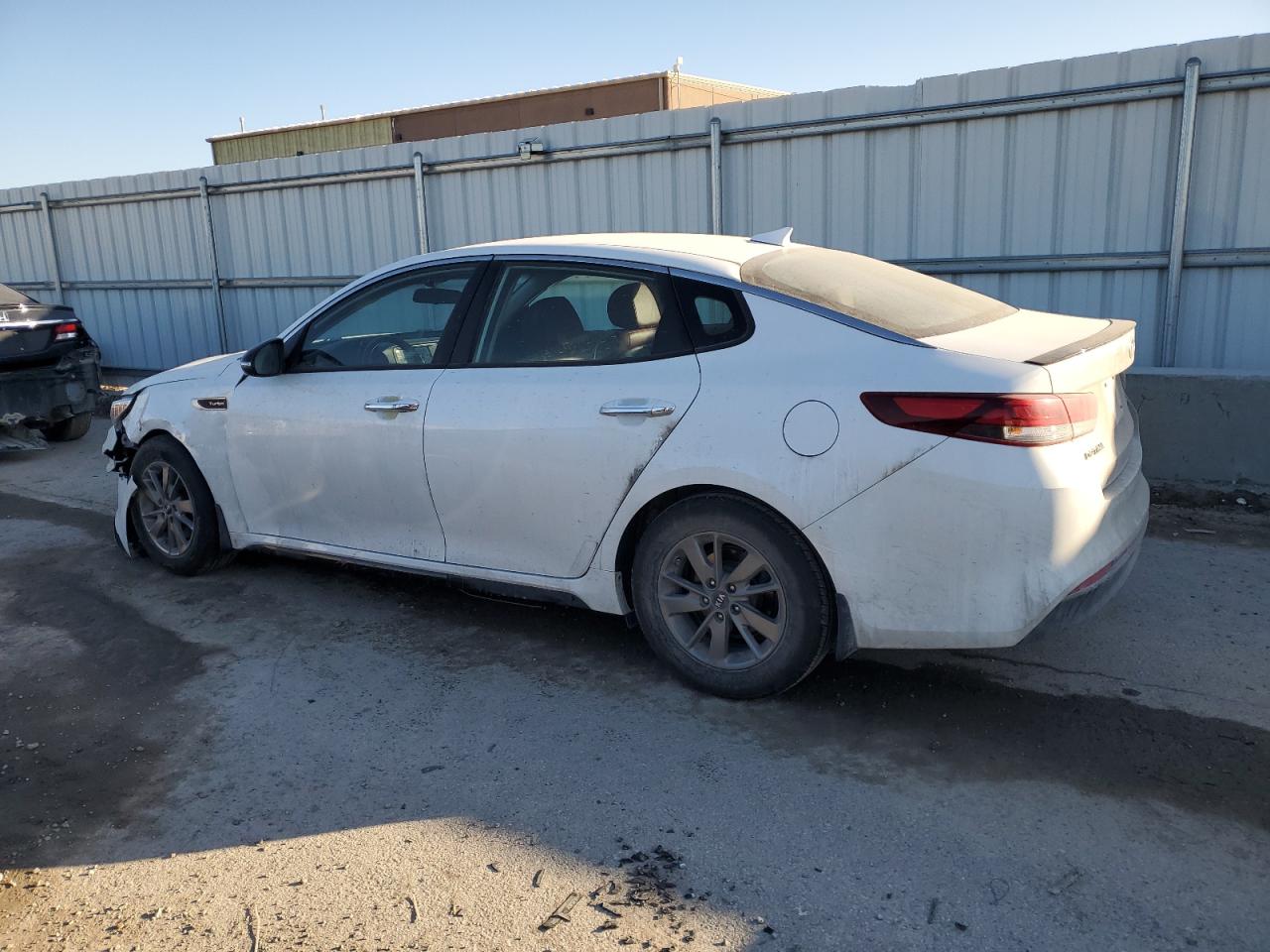2017 Kia Optima - Image 2