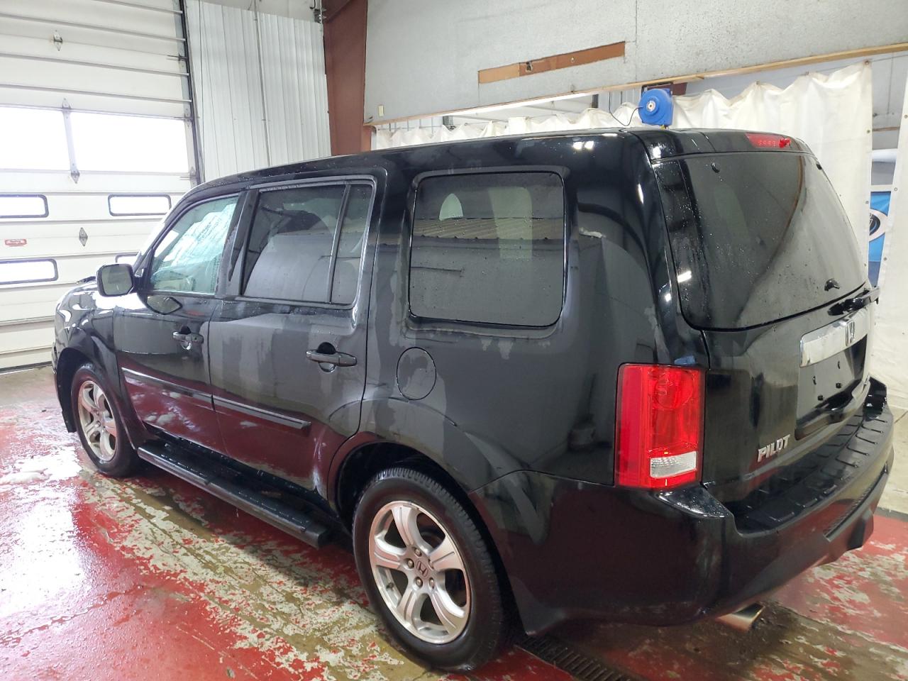 VIN 5FNYF4H47DB043323 2013 HONDA PILOT no.2