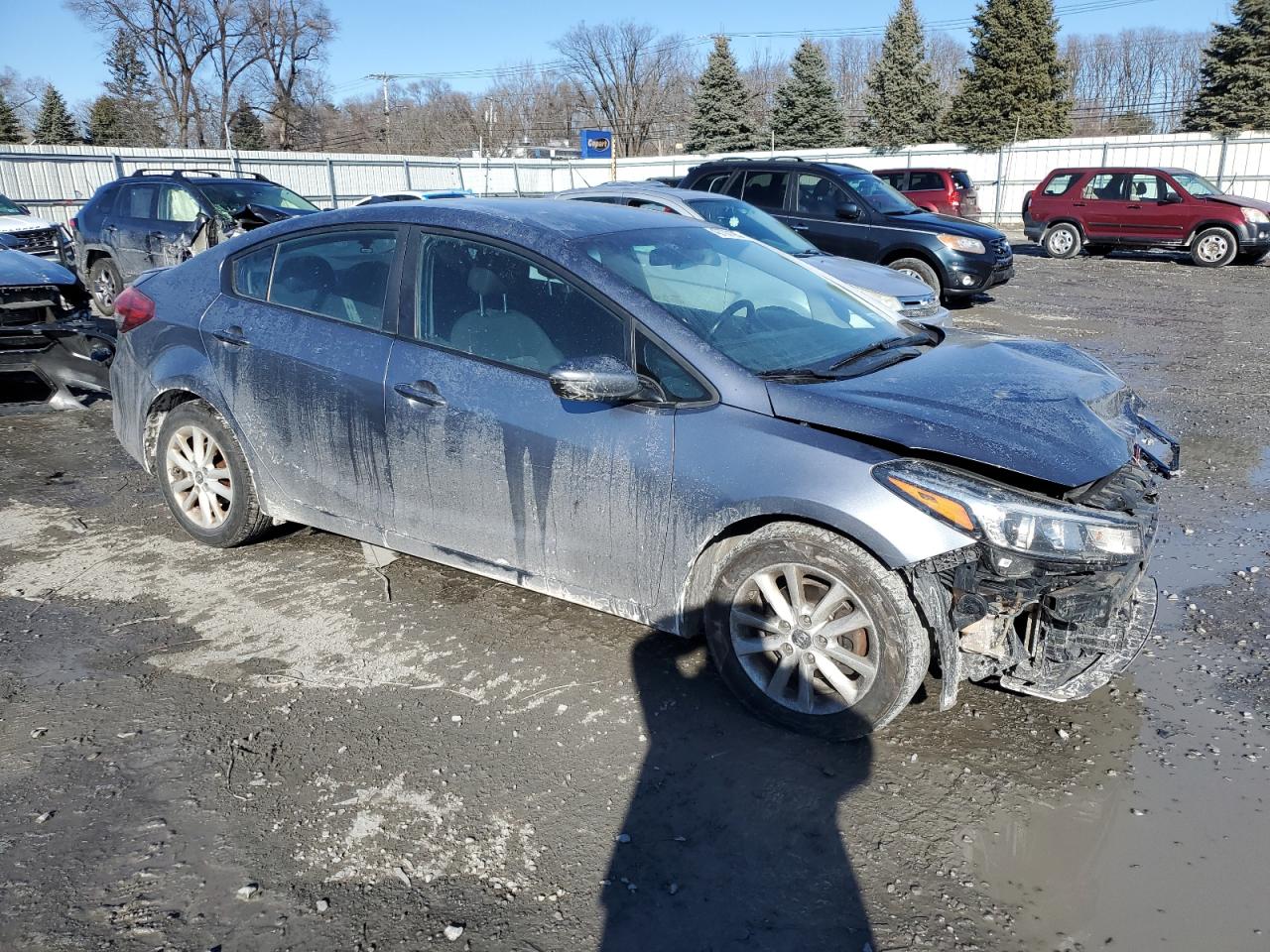 2017 Kia Forte - Image 4