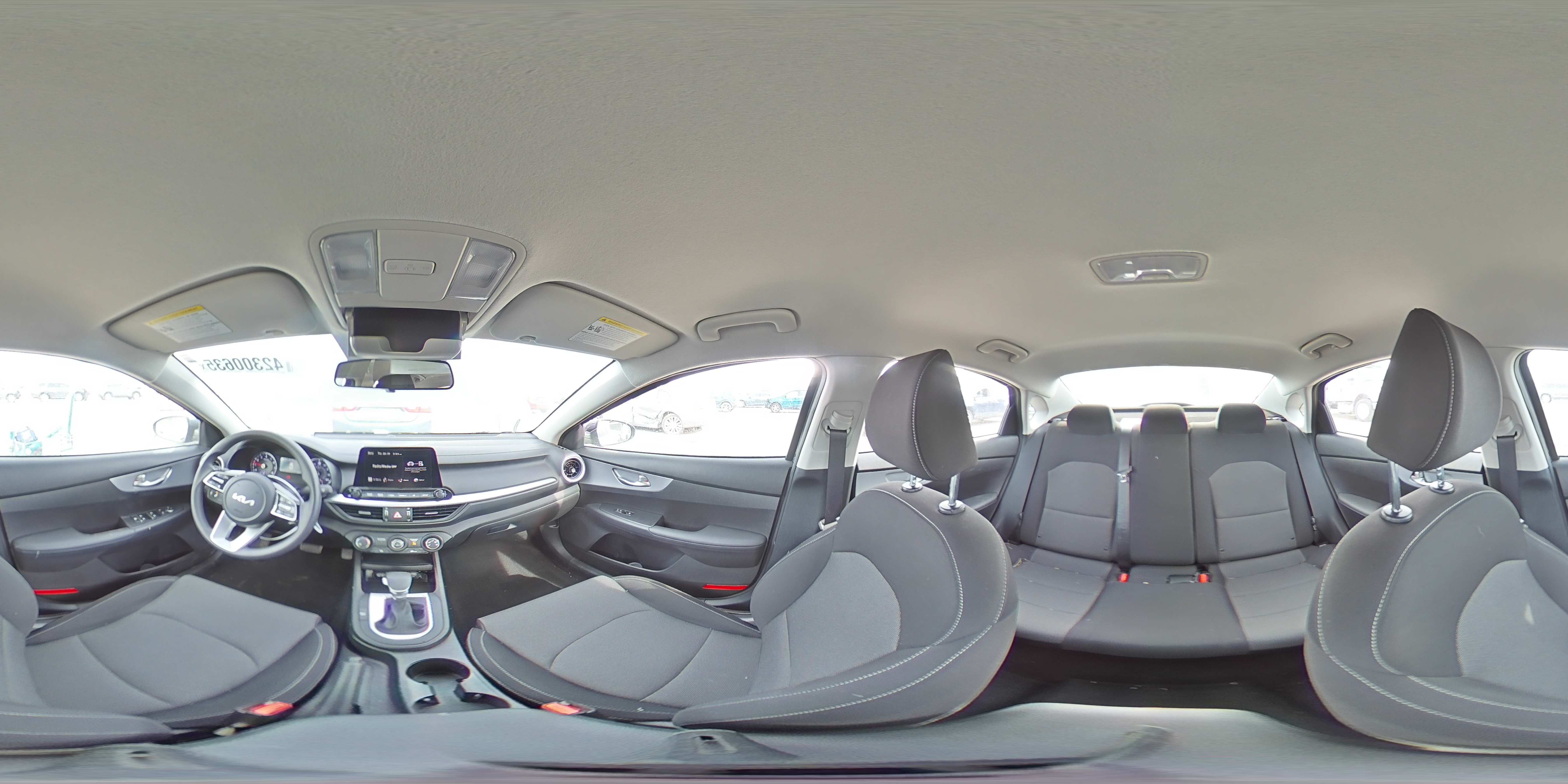 2024 Kia Forte - Image 13