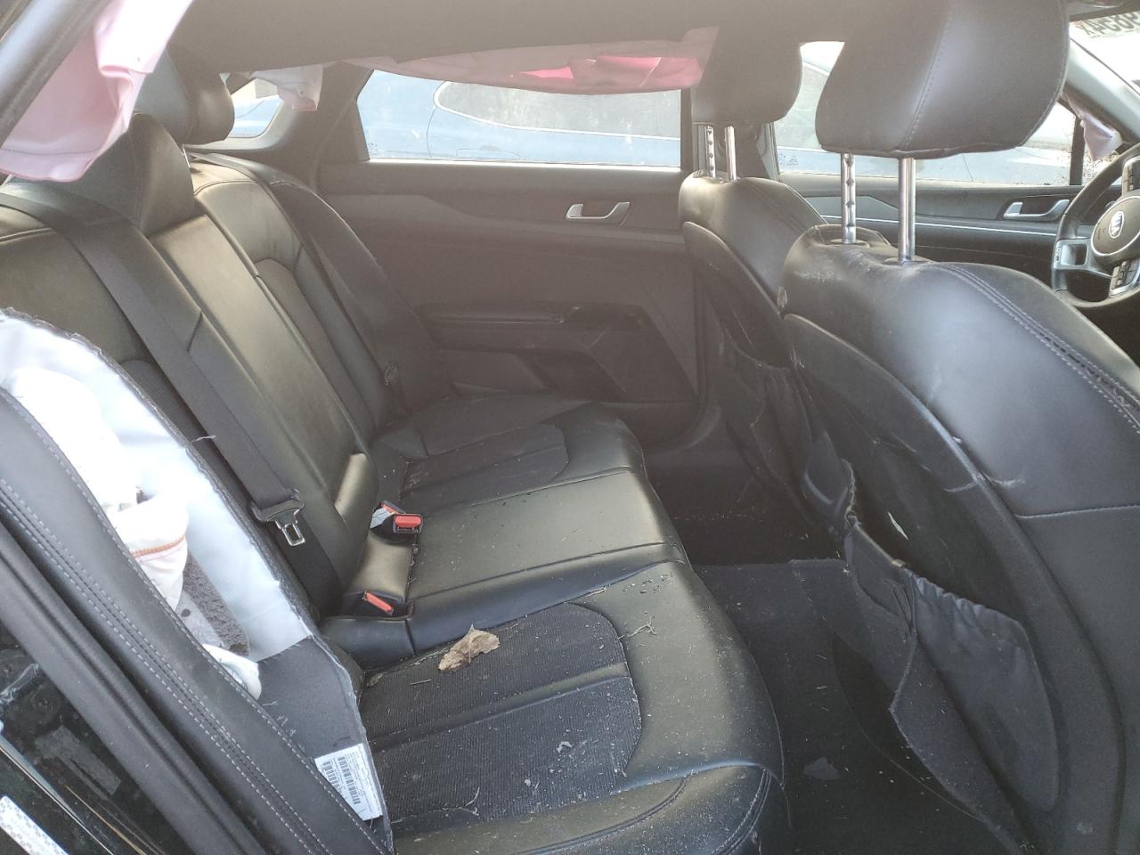 2021 Kia K5 - Image 11