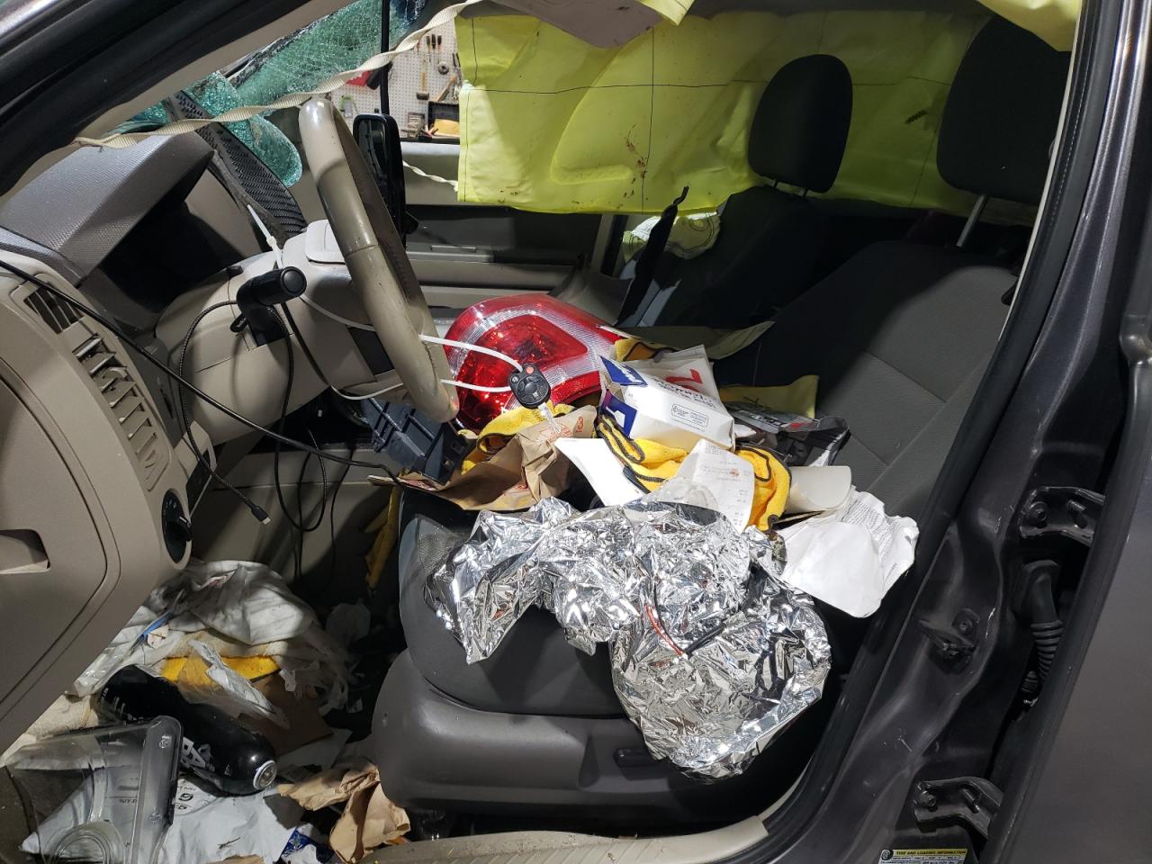 2009 Ford Escape - Image 7