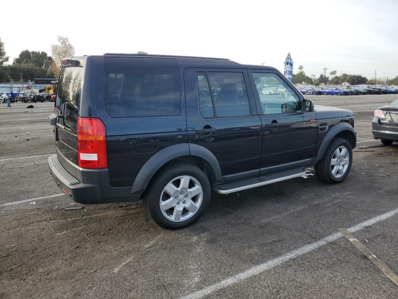 2006 Land Rover LR3 - Image 3