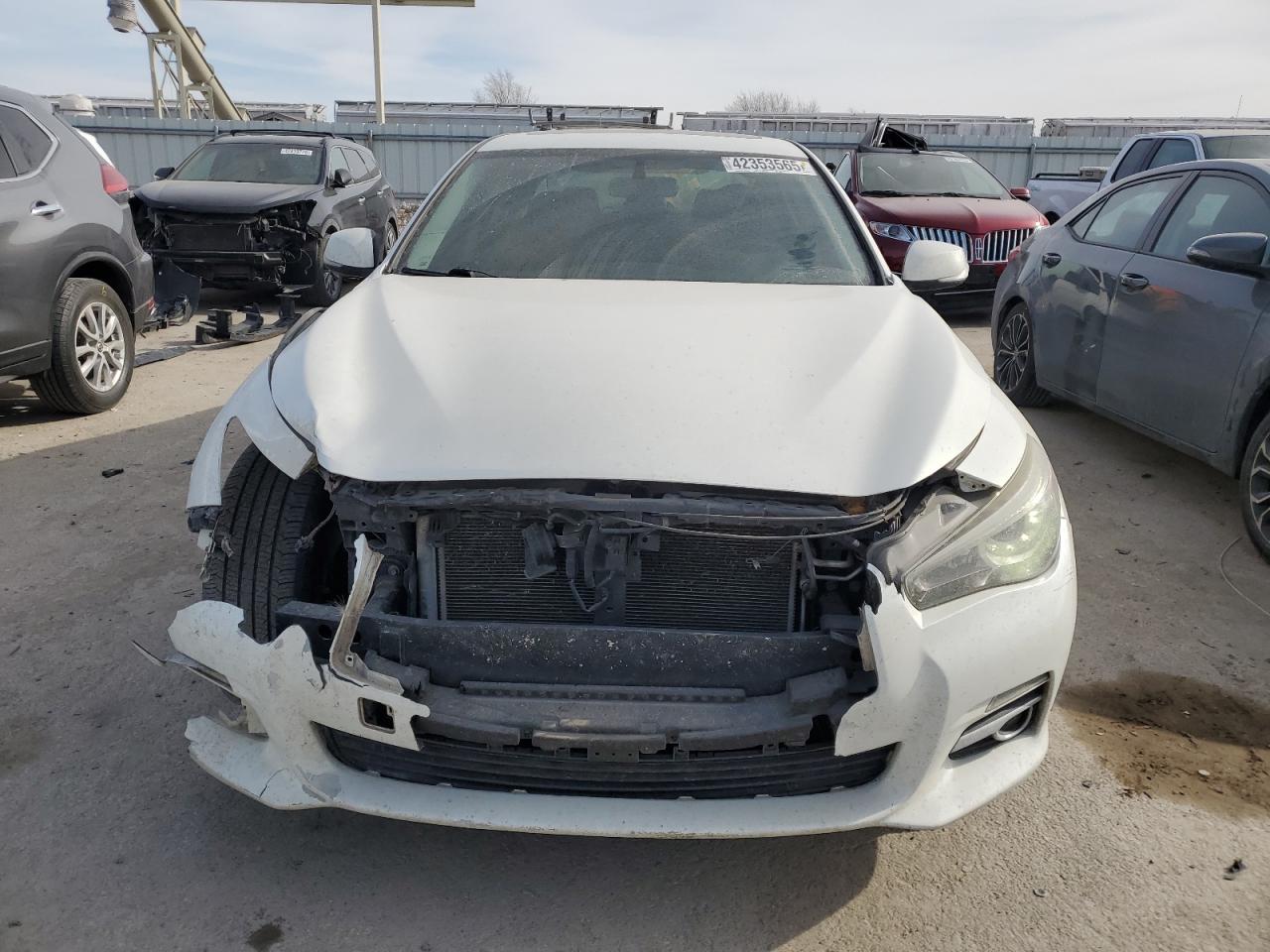 2015 Infiniti Q50 - Image 5