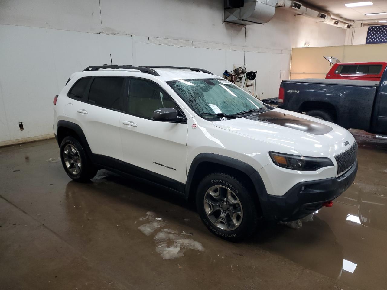 2019 Jeep Cherokee - Image 4