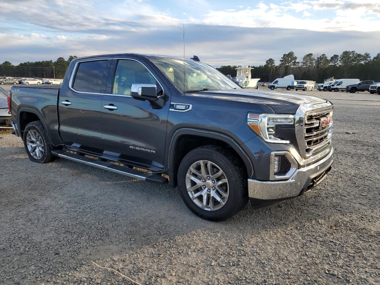 2021 GMC Sierra - Image 4