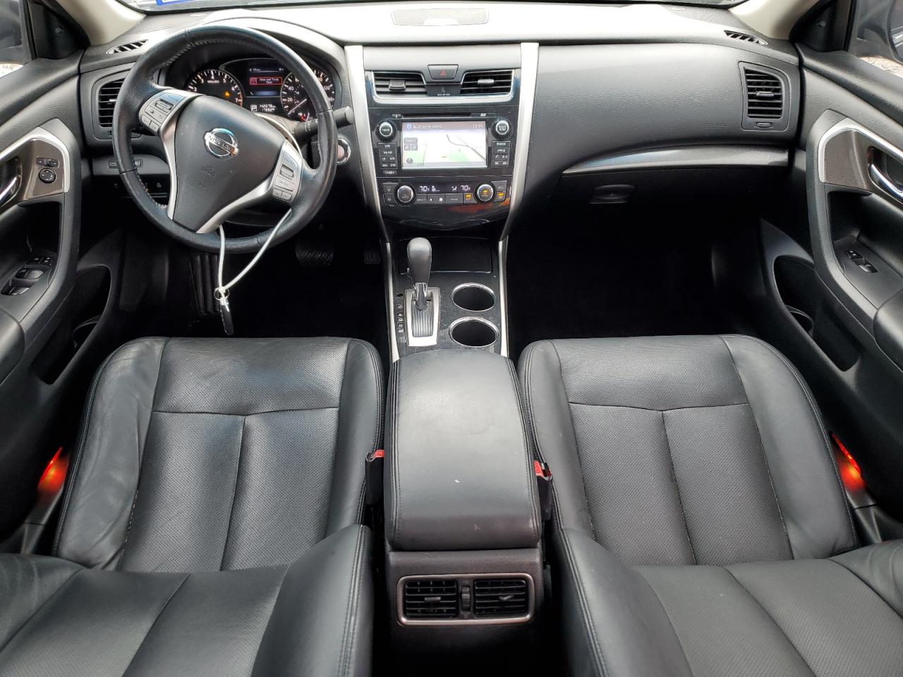 2014 Nissan Altima - Image 8
