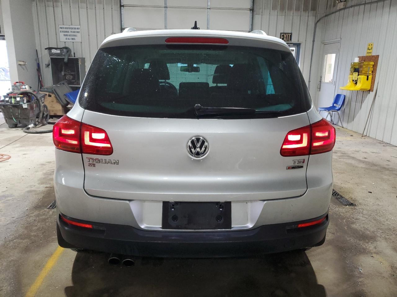 2016 Volkswagen Tiguan - Image 6