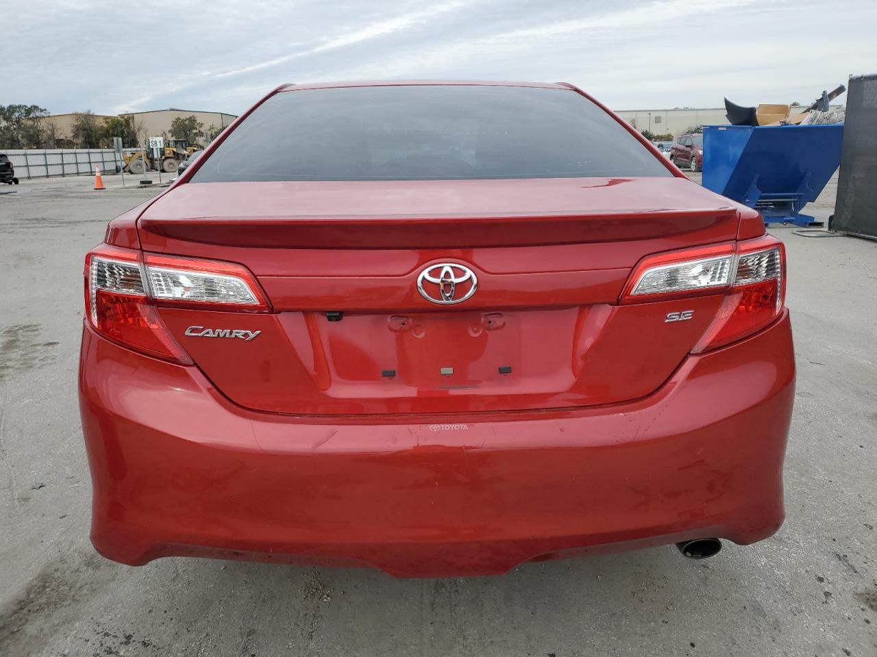 2014 Toyota Camry - Image 6