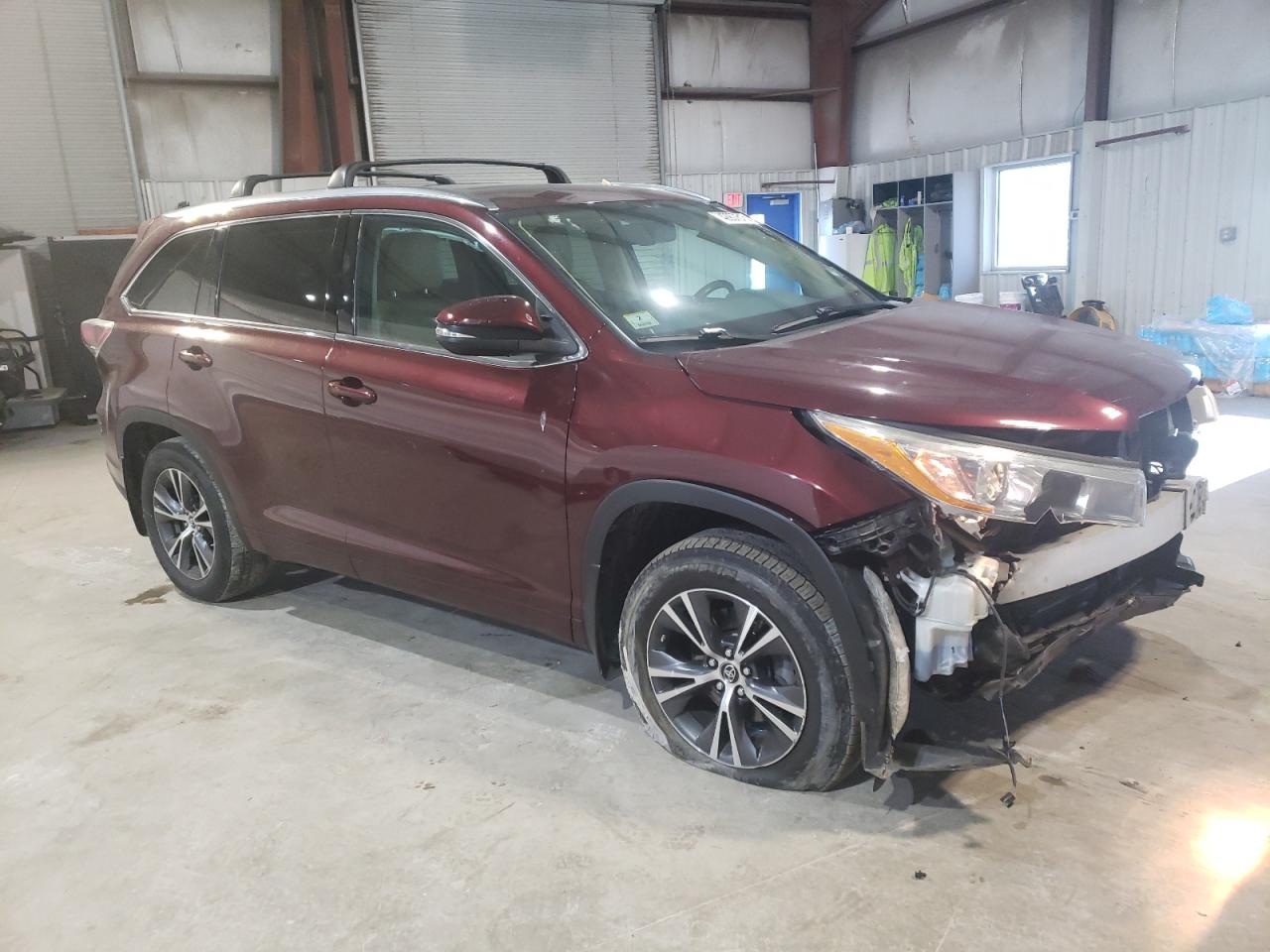 2016 Toyota Highlander - Image 4