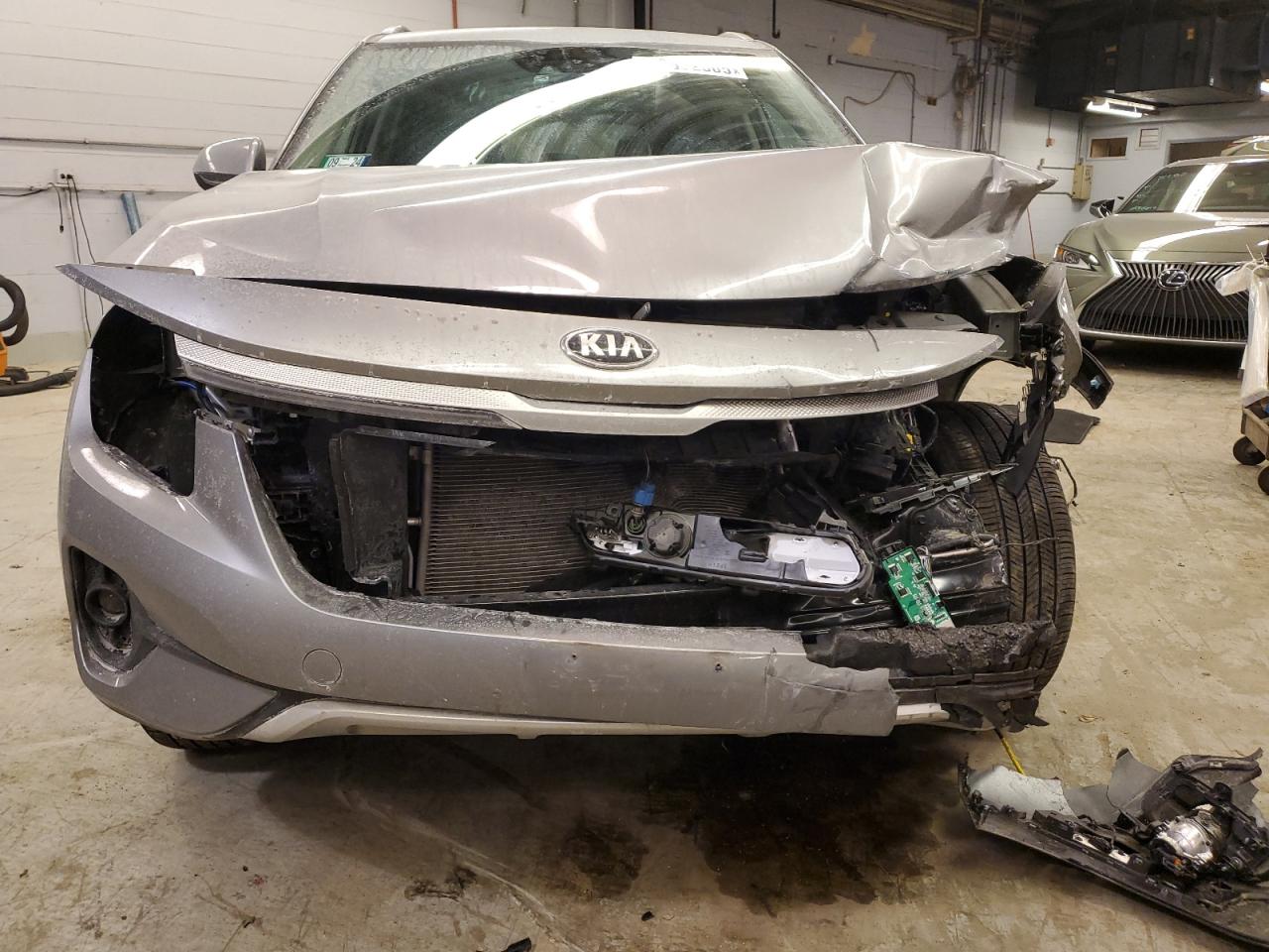 2021 Kia Seltos - Image 5