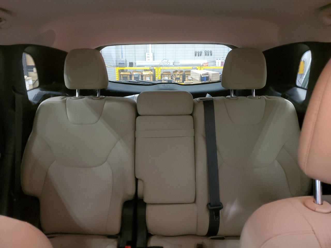 2016 Jeep Grand Cherokee - Image 10