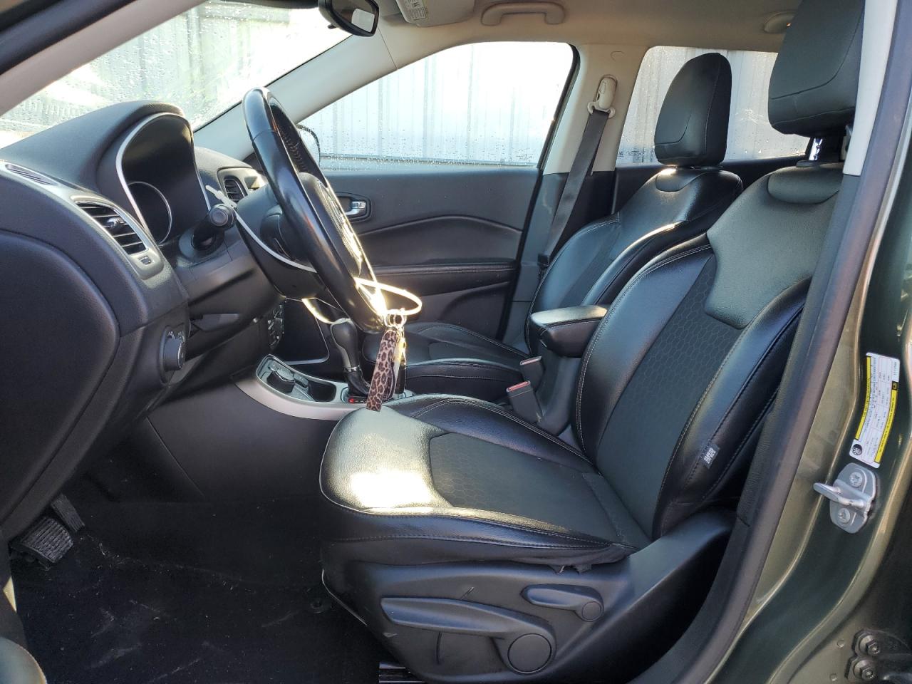 2020 Jeep Compass - Image 7