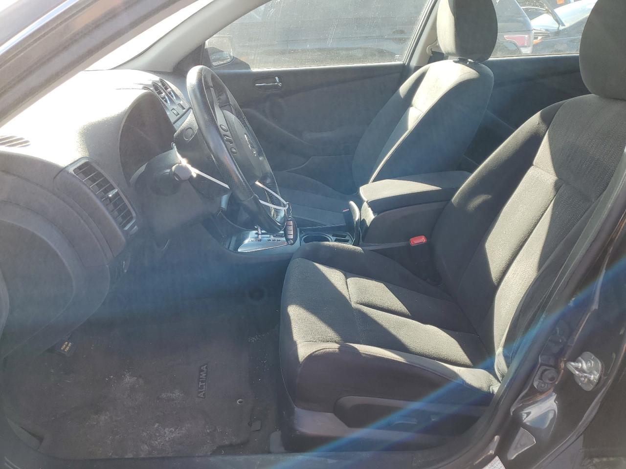 2012 Nissan Altima - Image 7