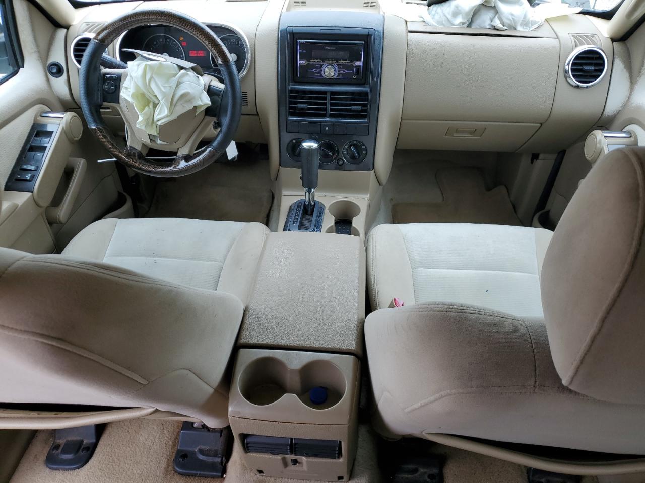 2007 Ford Explorer - Image 8