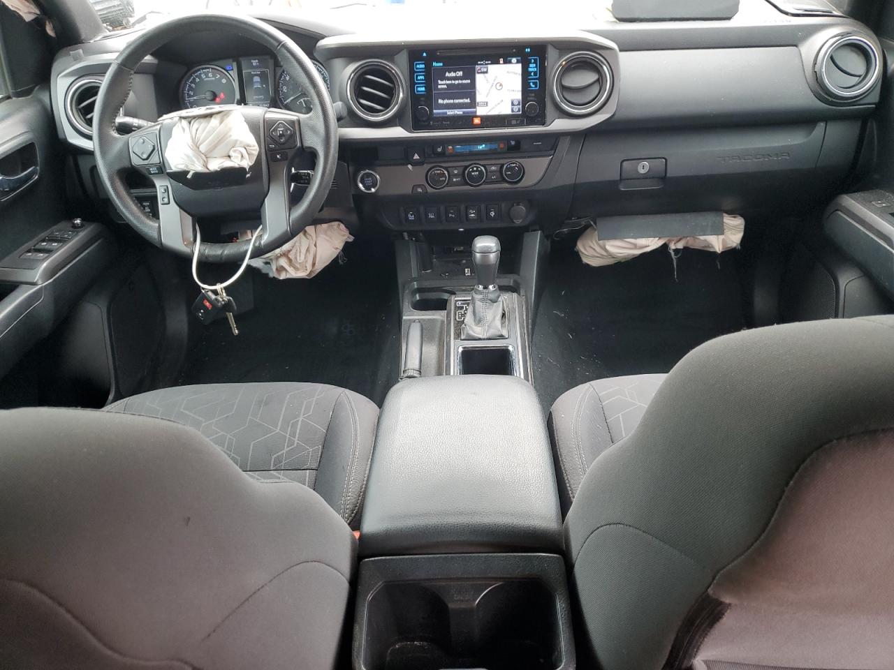 2016 Toyota Tacoma - Image 8