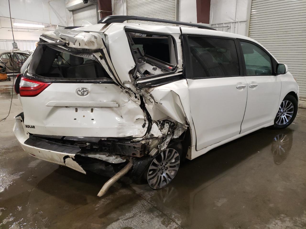 5TDYZ3DC5JS943112 TOYOTA All Models 2018